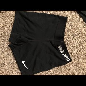 black nike pros